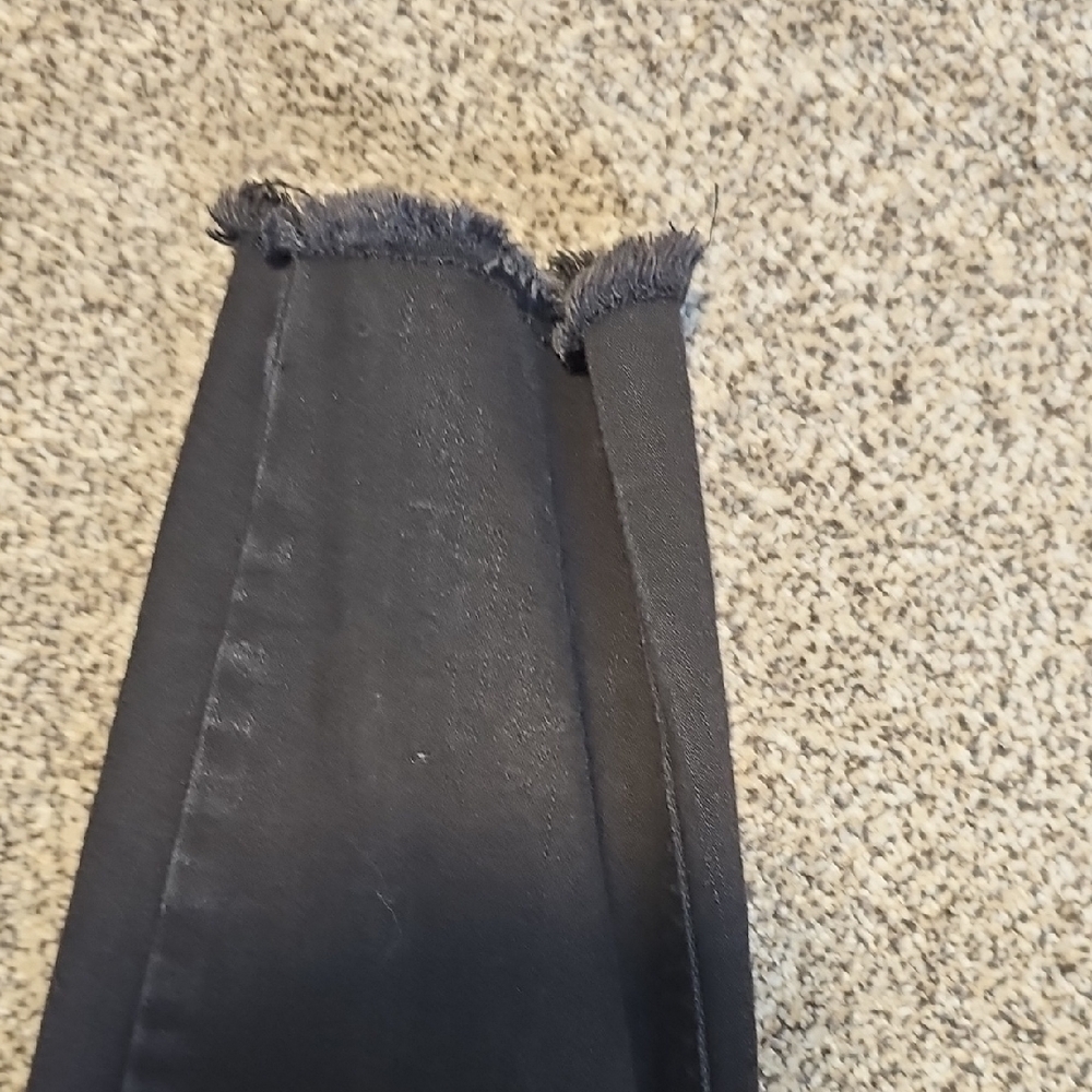 Kenneth Cole Women's Dark Black Skinny Jeans - Picture 3 of 5